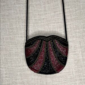 Vintage Ann Green Elegant Black and Red Beaded Women's Bag